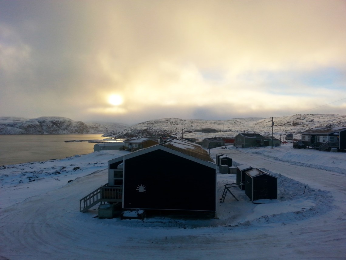 702015022_univ_gal_3_xl